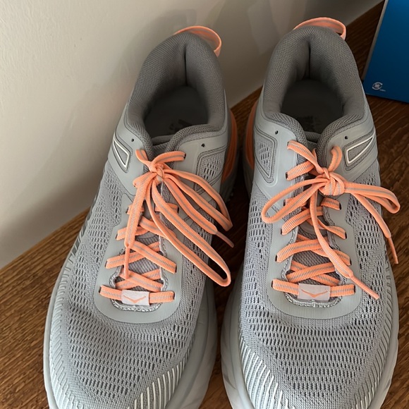 Hoka Bondi 7, women’s size 10 - Picture 3 of 7